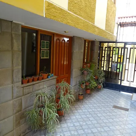 Hostal Samani